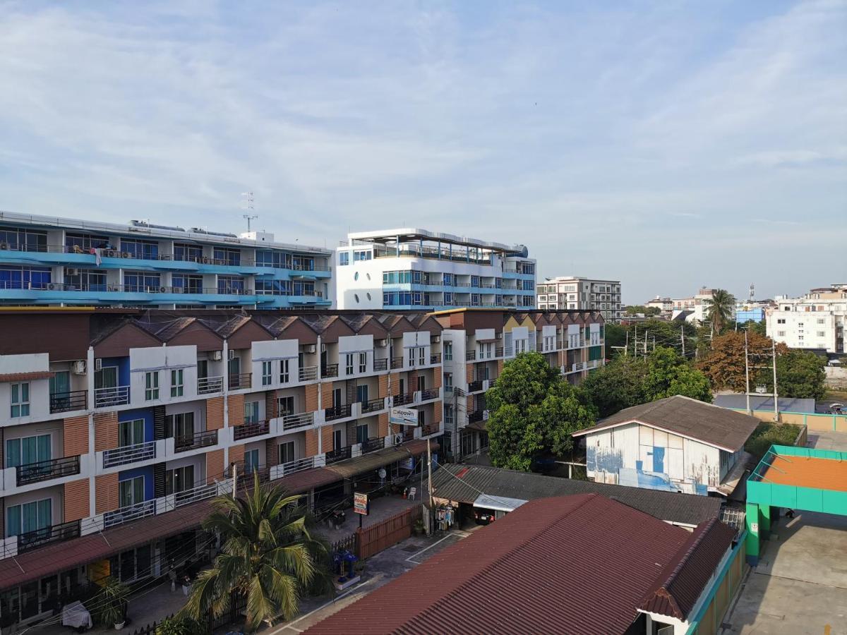 The Sea Bangsaen Hotel Kültér fotó